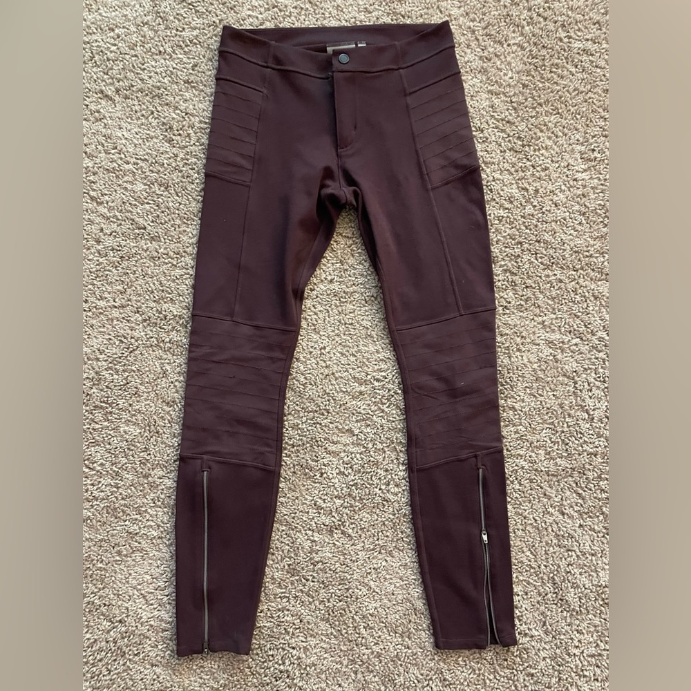 Athleta Trailsetter Ponte Motion Pants